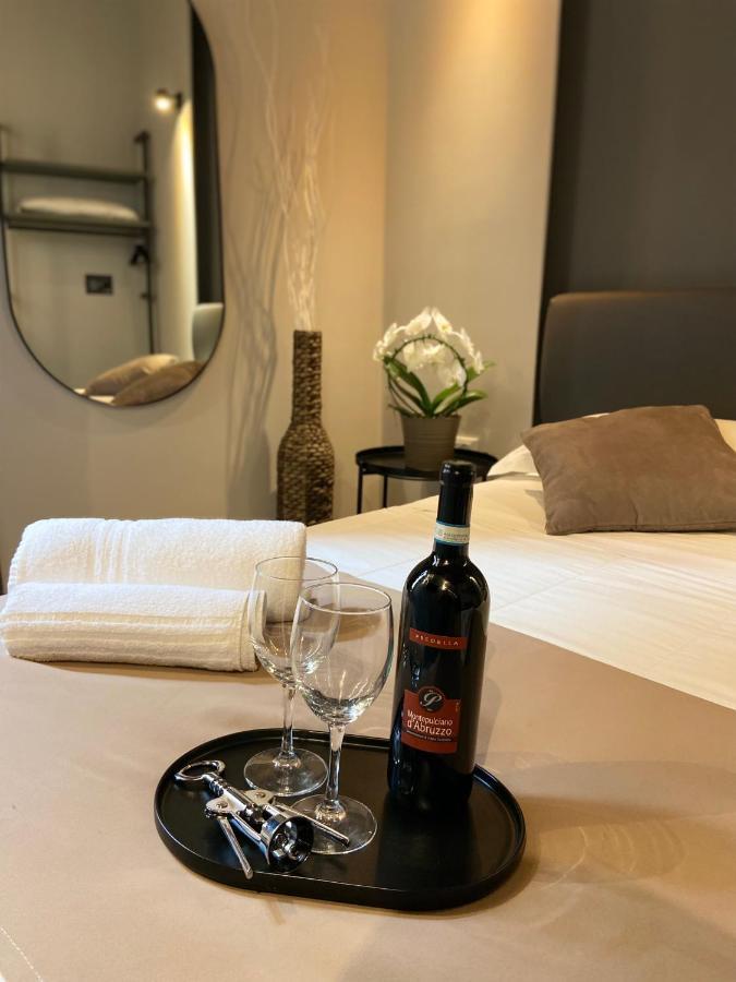 Soha Piazza Di Spagna Boutique Rome Luaran gambar