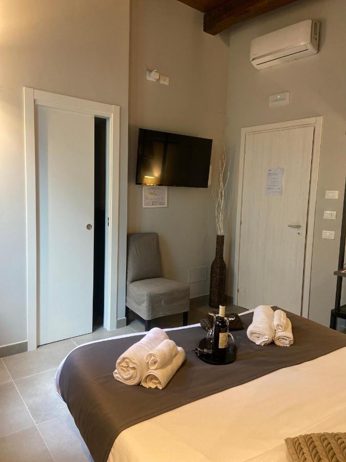 Soha Piazza Di Spagna Boutique Rome Luaran gambar